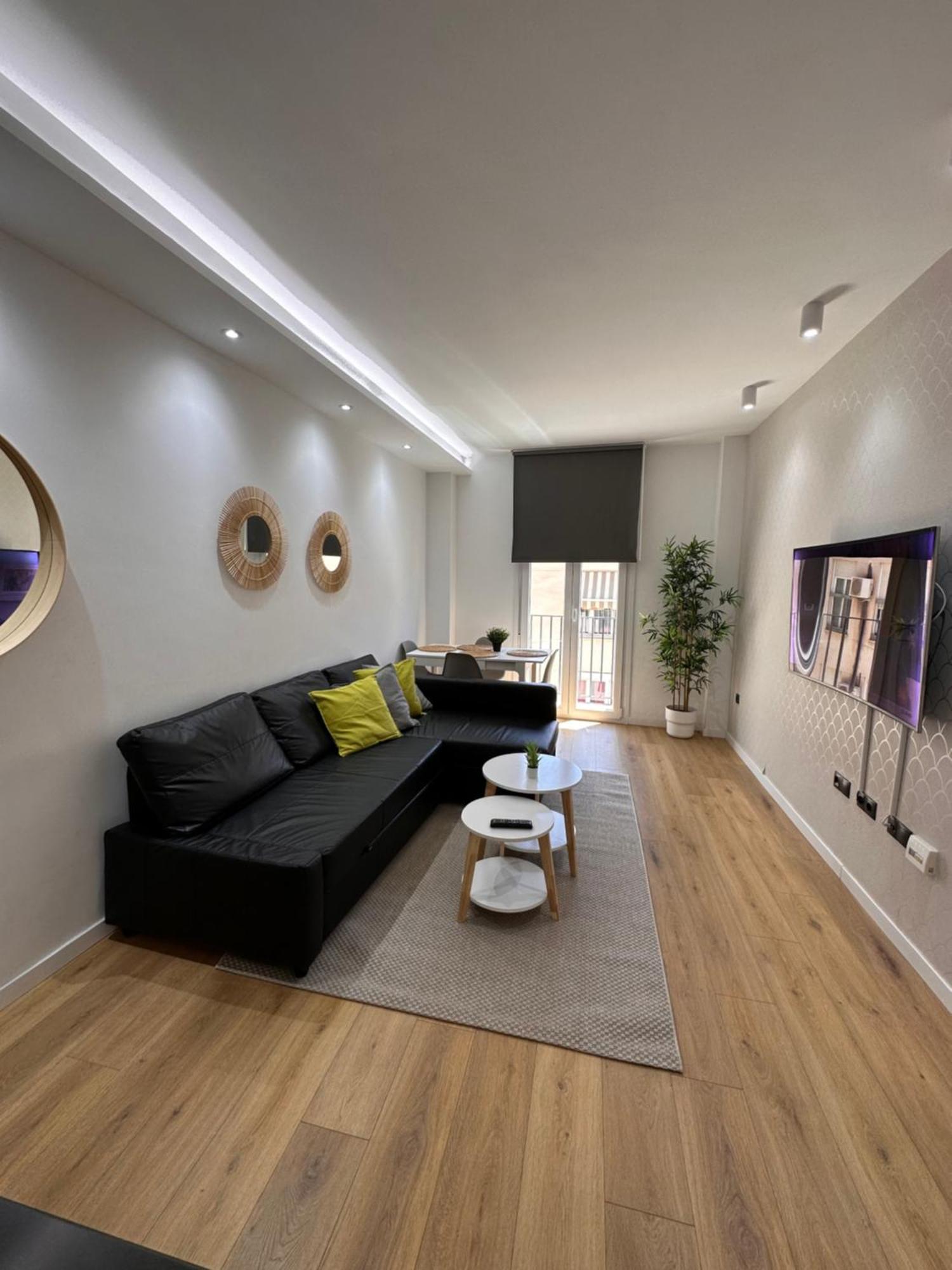 Apartmán Capuchinos Deluxe Màlaga Exteriér fotografie