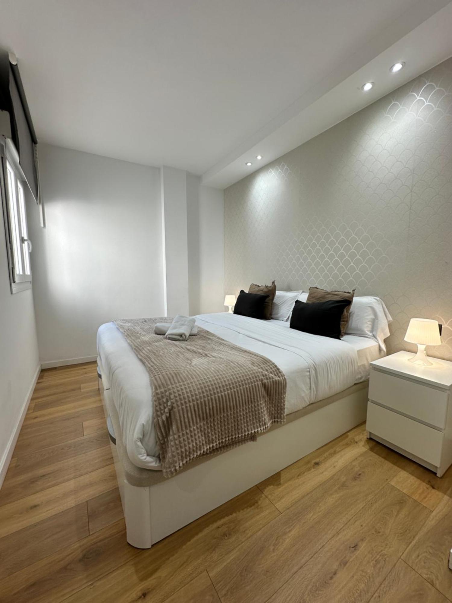 Apartmán Capuchinos Deluxe Màlaga Exteriér fotografie